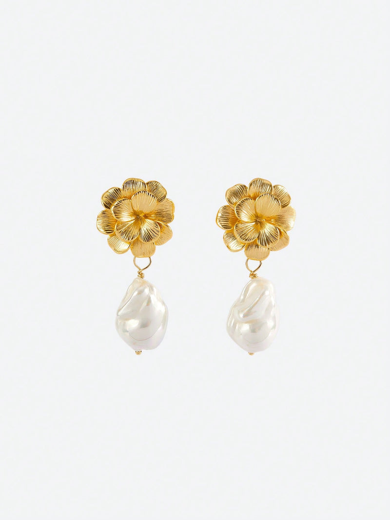 Pearl Halo Fairycore Earrings Gold Plated With Vintage Opulence
