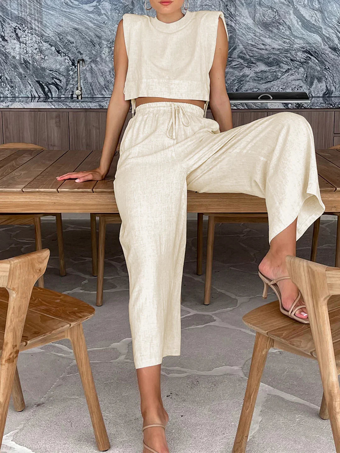 Always Chic Linen Two Piece Wide Leg Pants Set - LA FEMME WANDERER