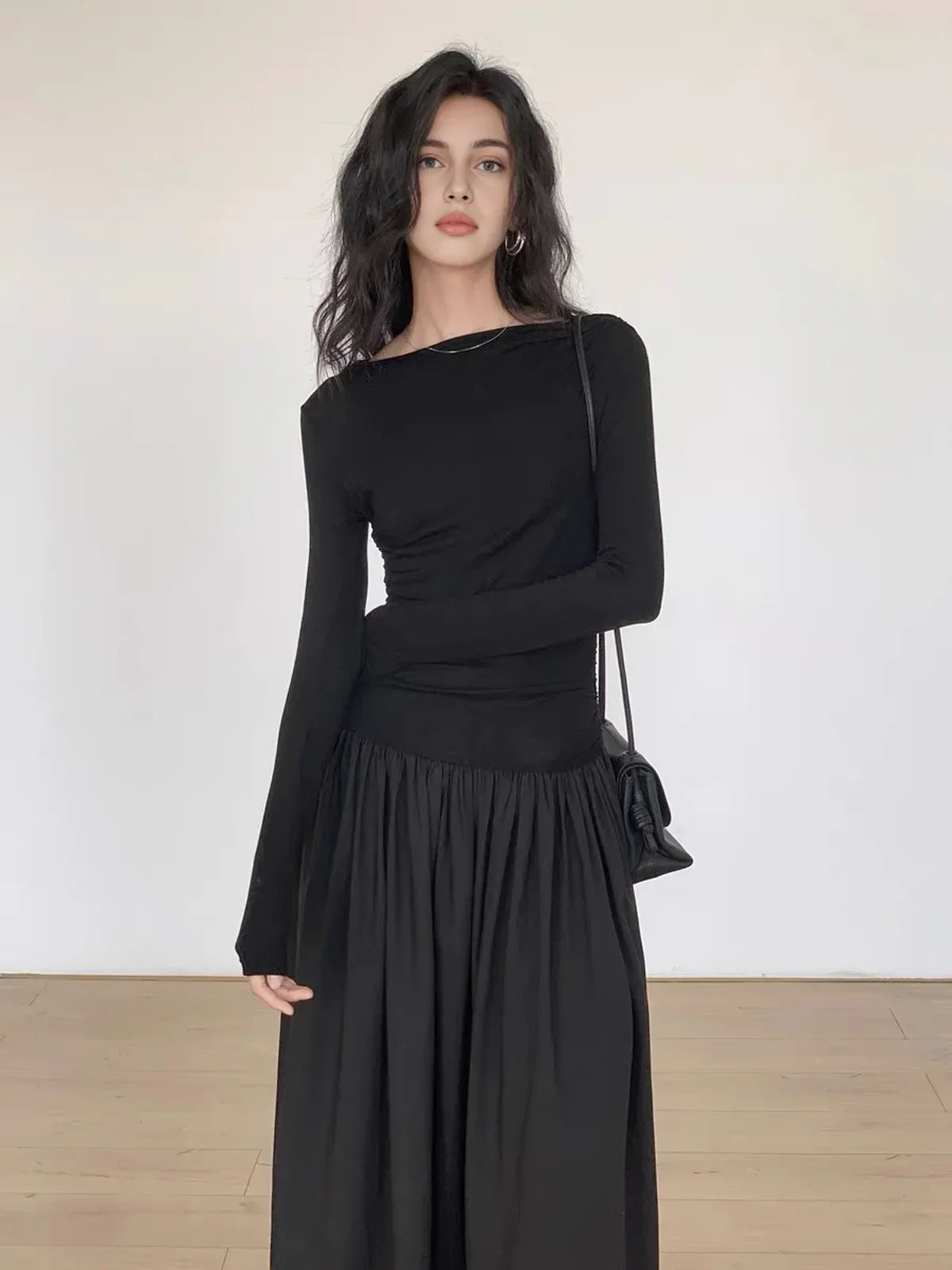 Pleated Patchwork Knit Long Sleeve Midi Dress - LA FEMME WANDERER