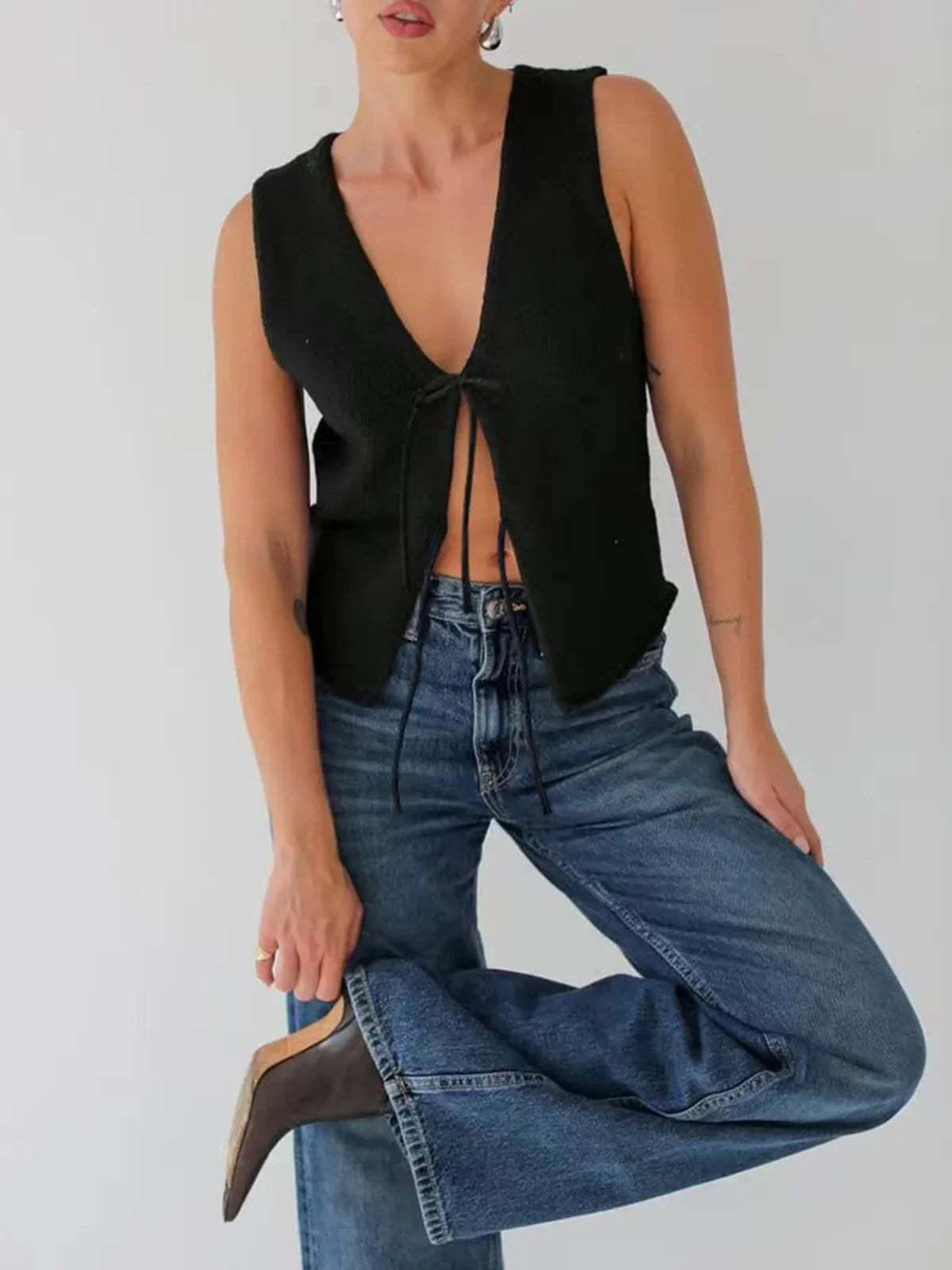 Solid Knotted Sweater Vest - LA FEMME WANDERER