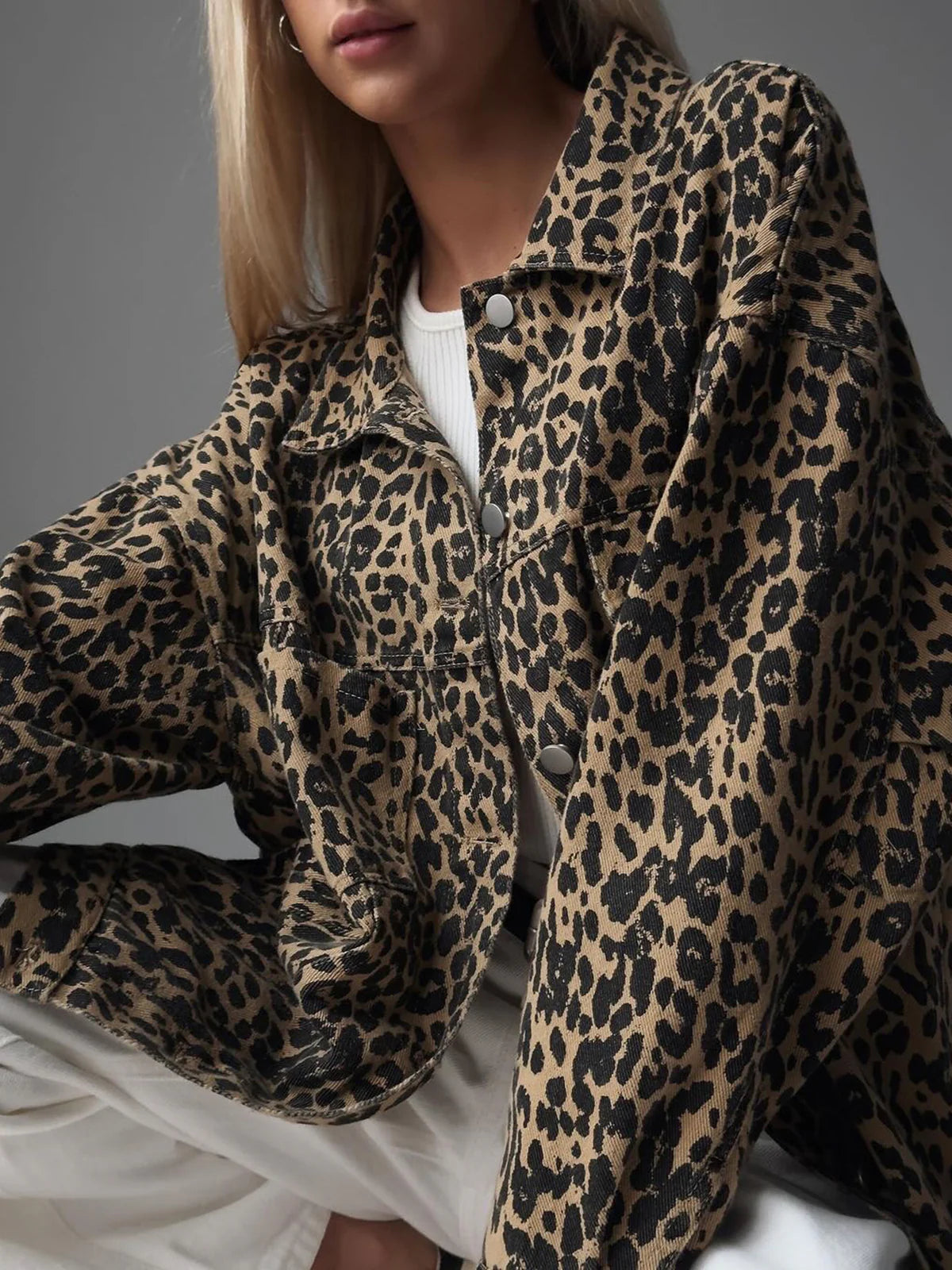 Leopard Printed Button Blazer - LA FEMME WANDERER