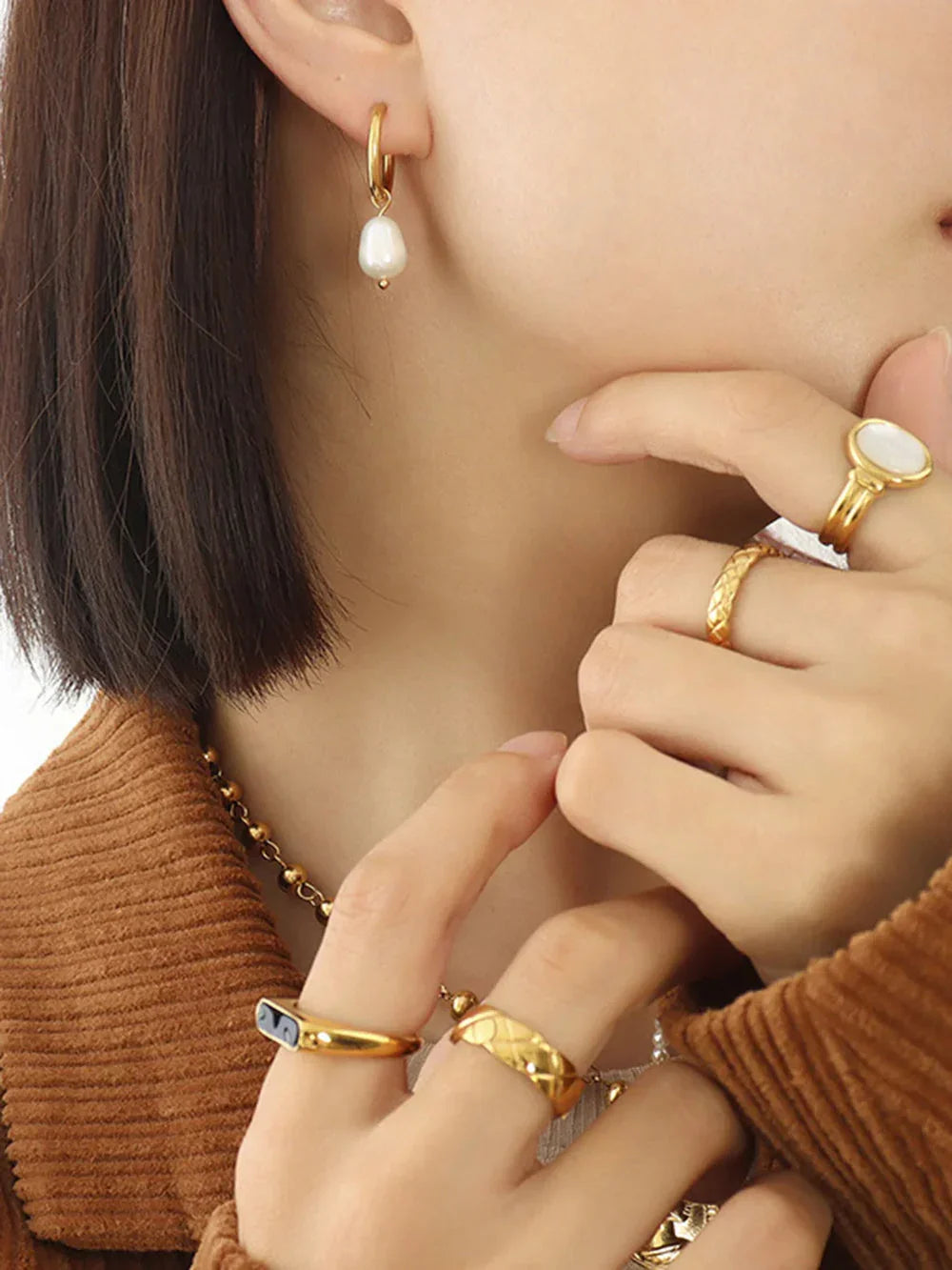 Workwear Capsule - 9 - LA FEMME WANDERER