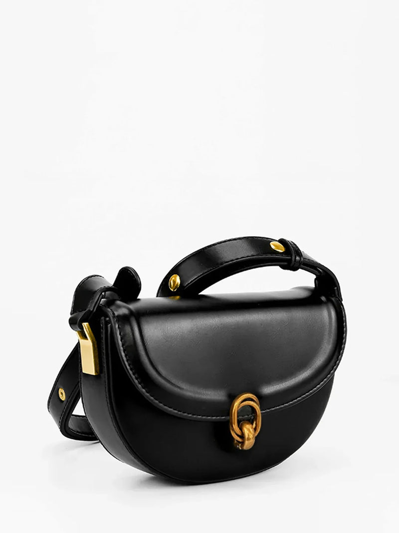 Umhängetasche mit Klappe und Magnetverschluss