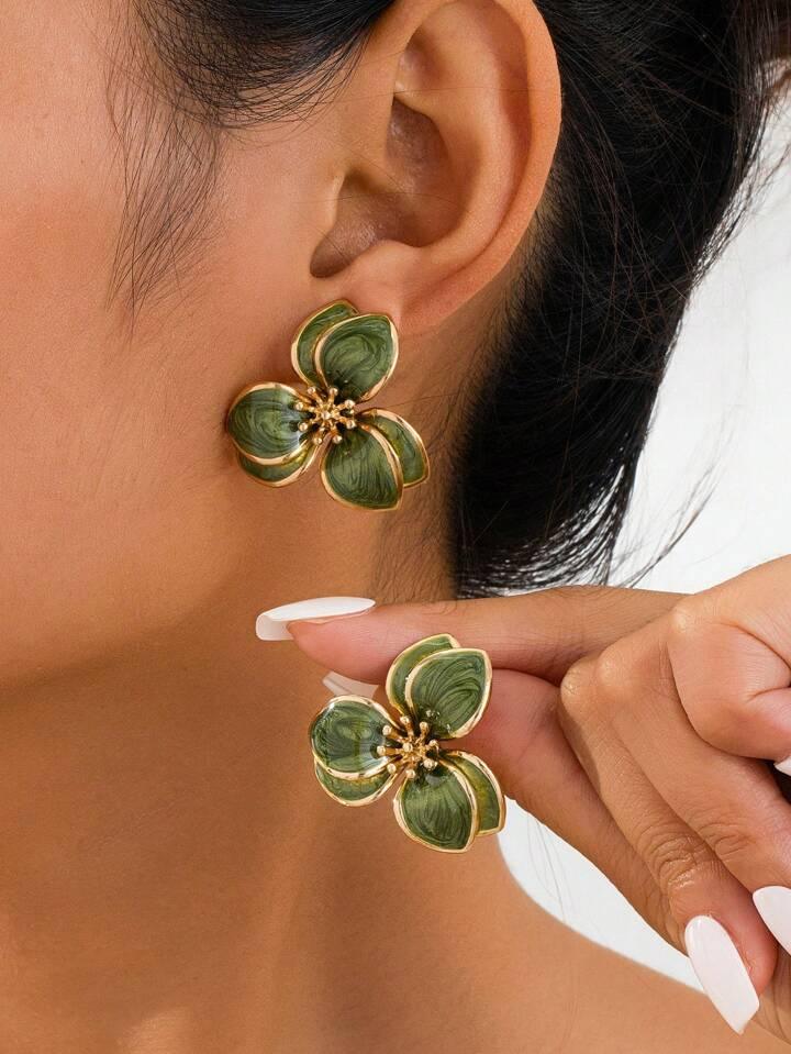 Vintage Design Flower Earrings - LA FEMME WANDERER