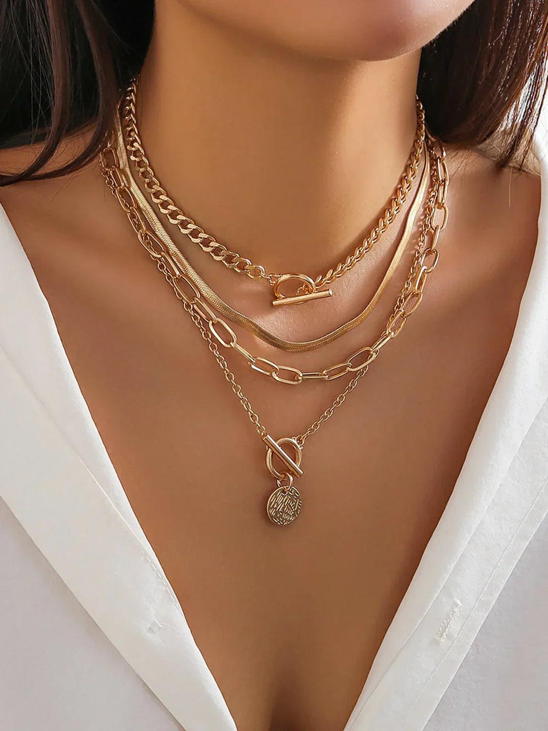 4-Piece Chunky Layered Pendant Necklace Set - LA FEMME WANDERER