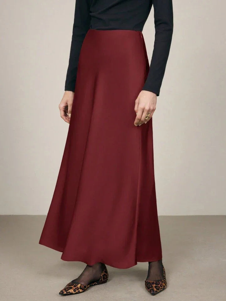 Minimalist Satin Slip Skirt - LA FEMME WANDERER