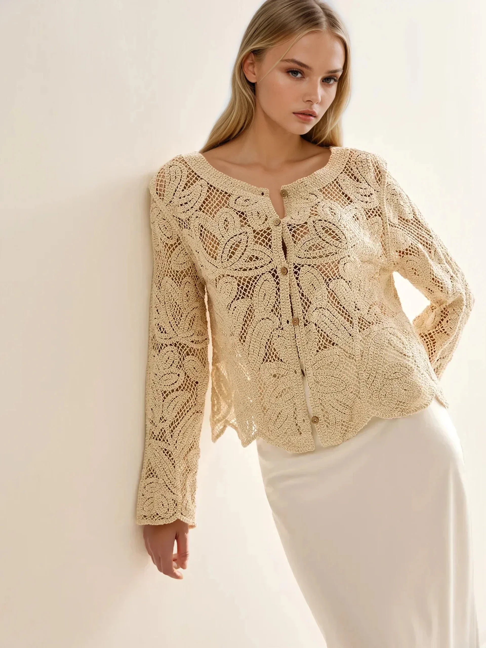 Fashion Elegant White Round Neck Hollow Embroidered Top Single Row Multi-buckle - LA FEMME WANDERER