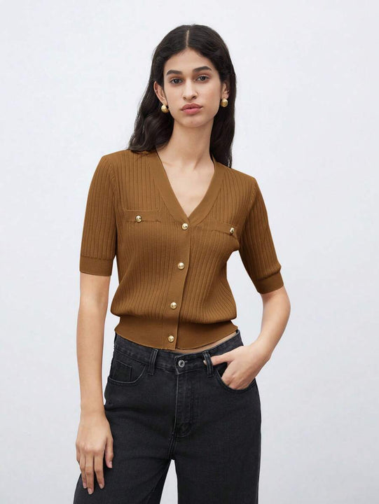 Schicker Strickpullover mit V-Ausschnitt und Knopfleiste vorne, kurze Ärmel