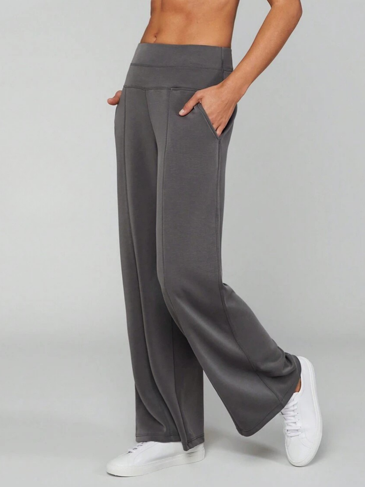 Modal-Seide Loungehose mit weitem Bein, hohem Bund und Taschen für Komfort und Stil im Alltag