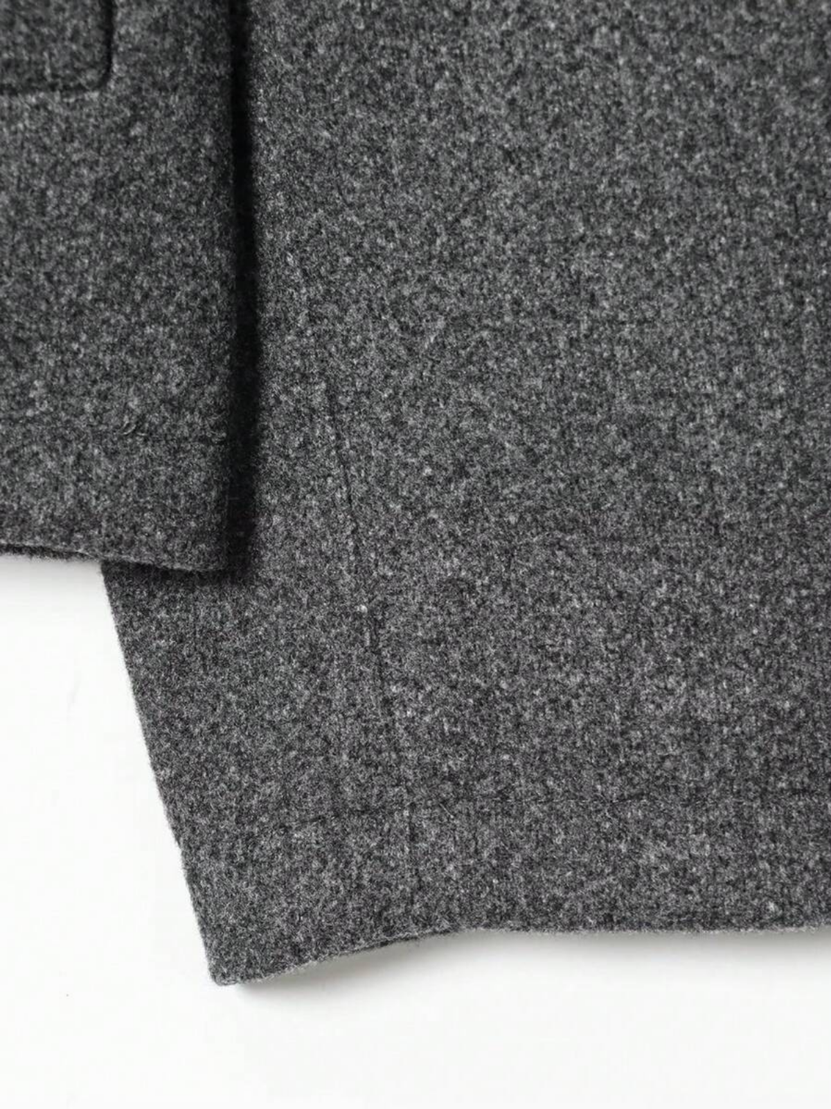 Minimalistische Herbstjacke aus Wollmischung mit Reißverschluss und Revers