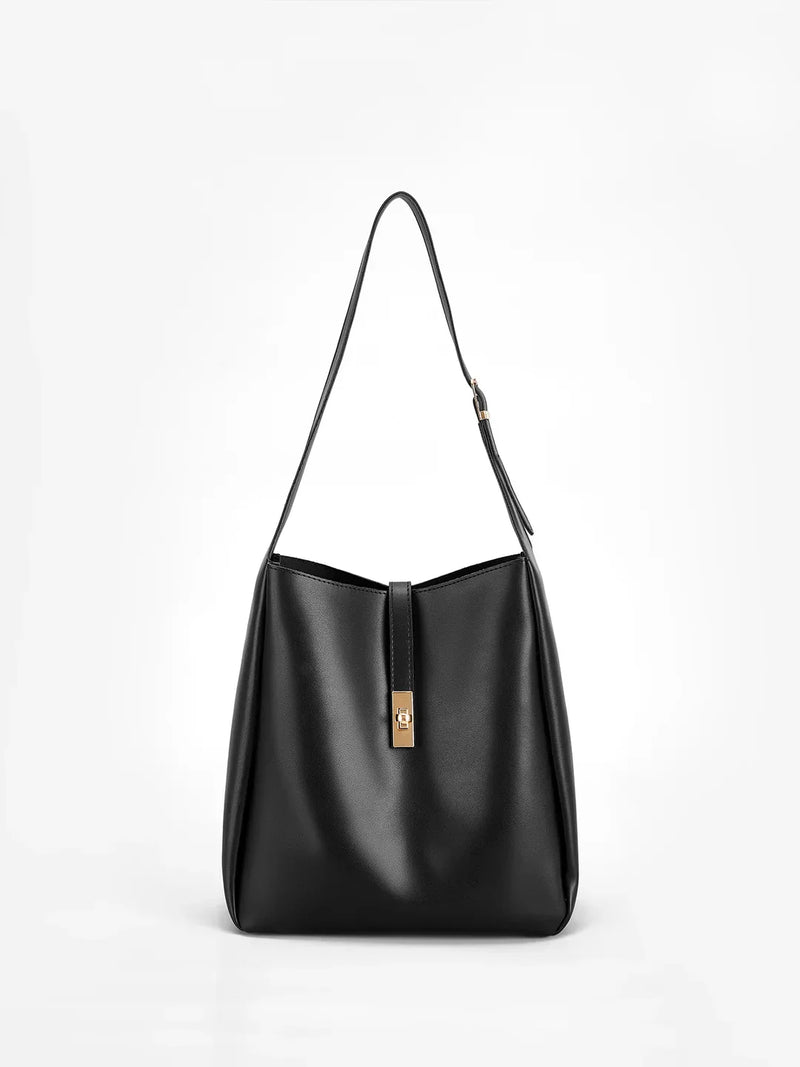 Casual and Chic Four Seasons Shoulder Bag