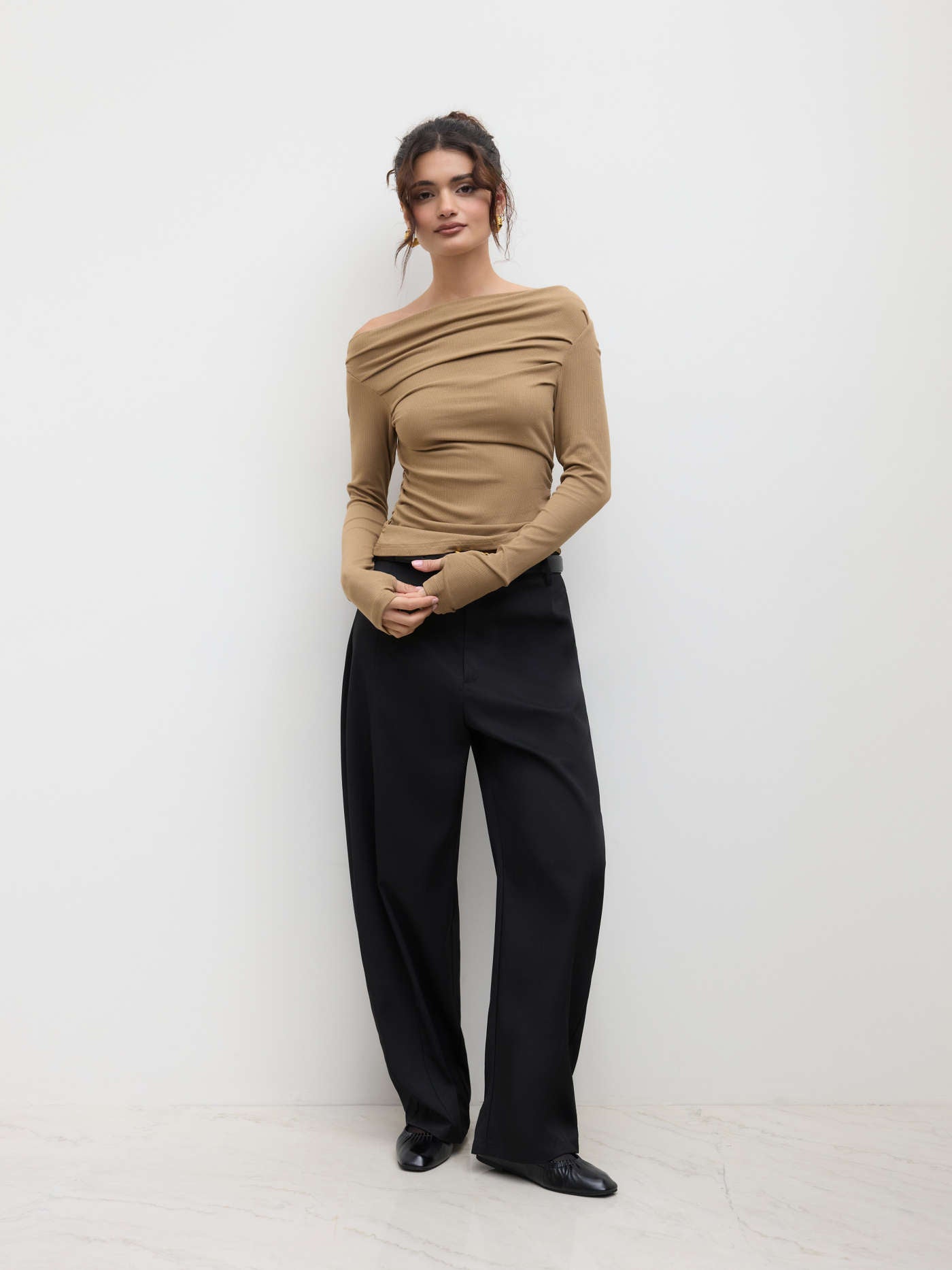 Solid Asymmetrical Neck Long Sleeve Top - LA FEMME WANDERER