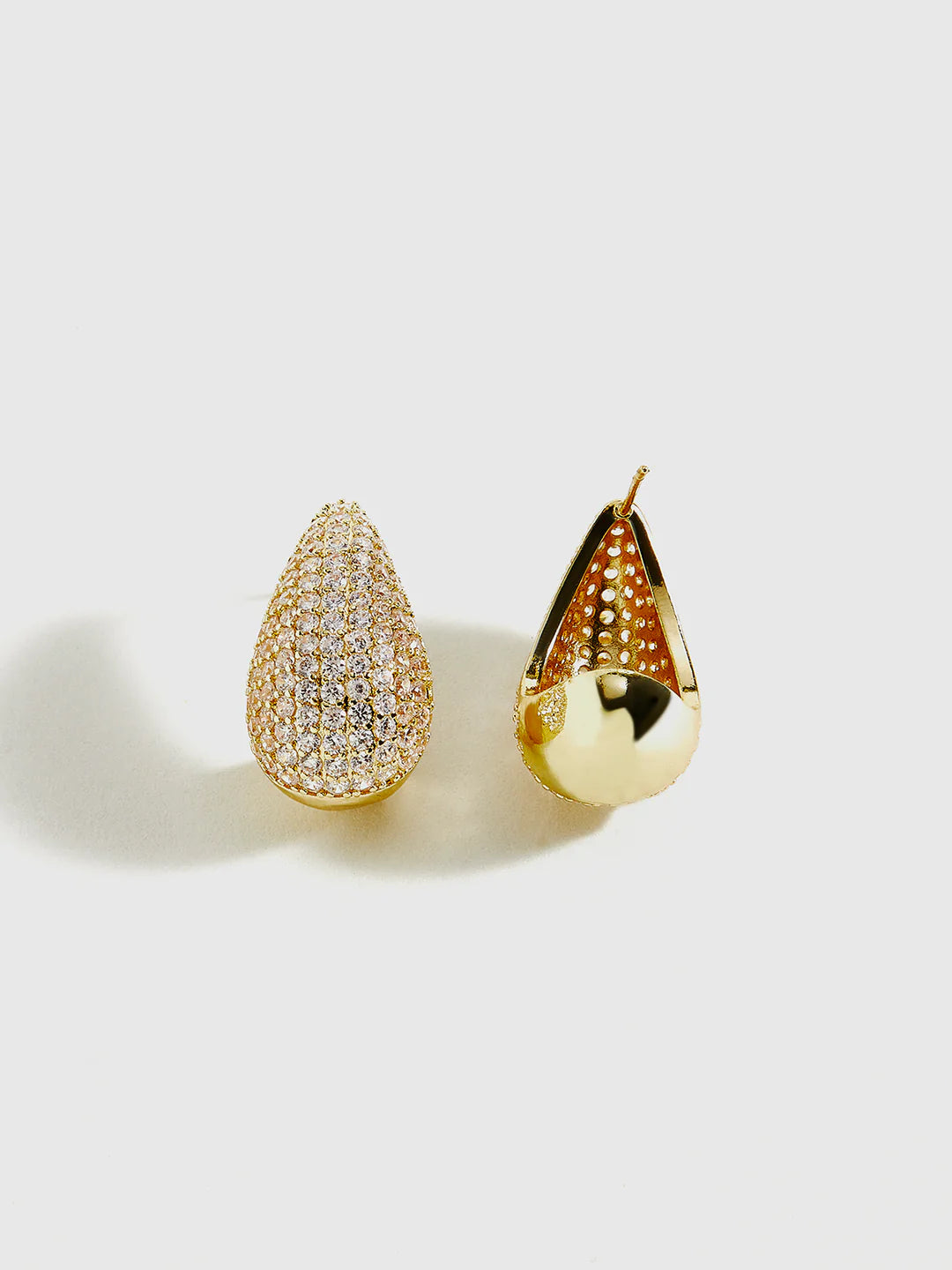 Elegant Style Copper Set Zircon Stud Earrings - LA FEMME WANDERER
