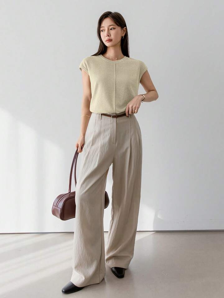 Soft-Touch Minimal Knit Tee for Elevated Everyday Wear