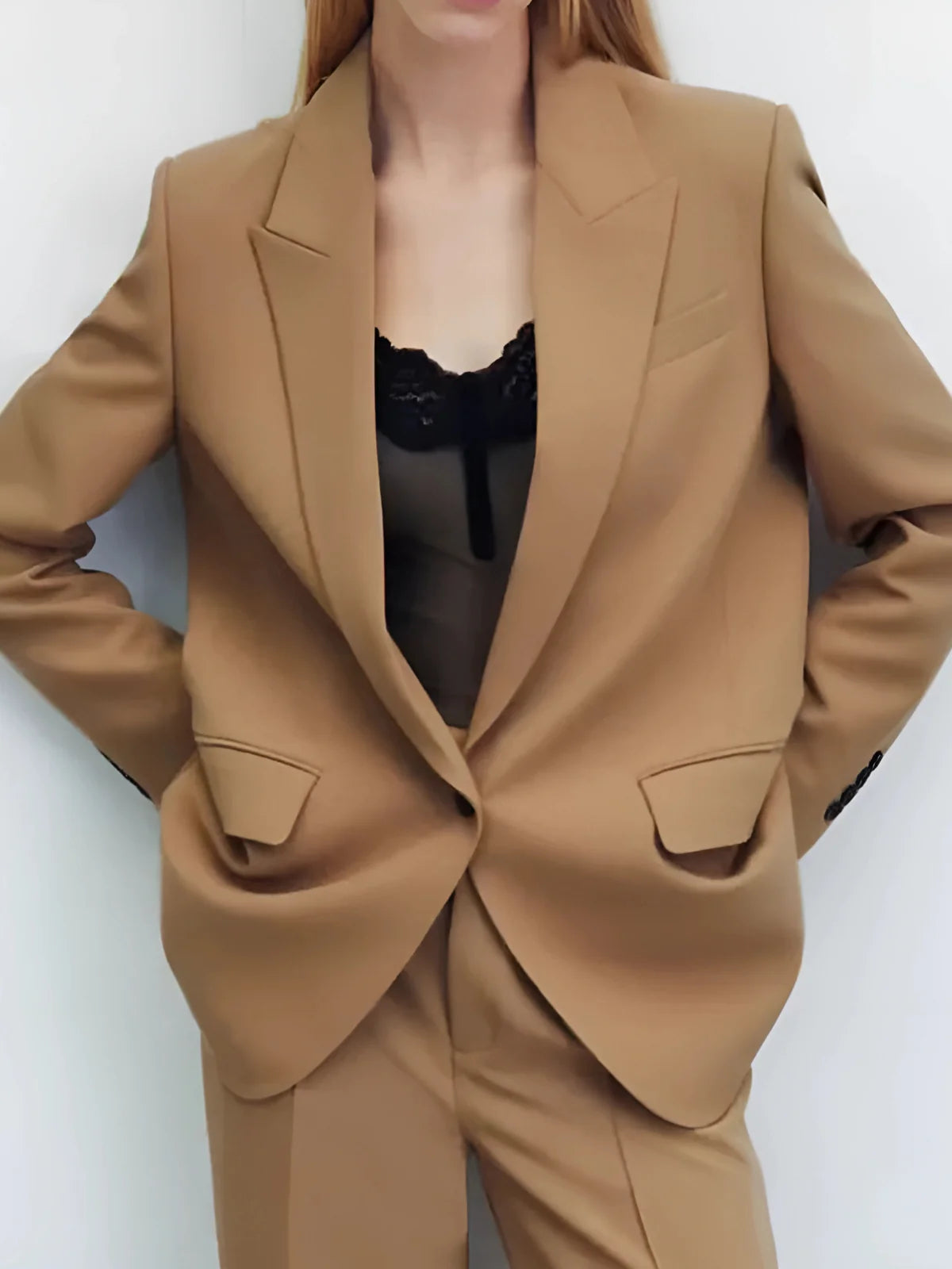 Classy & Chic Look - 3 - LA FEMME WANDERER