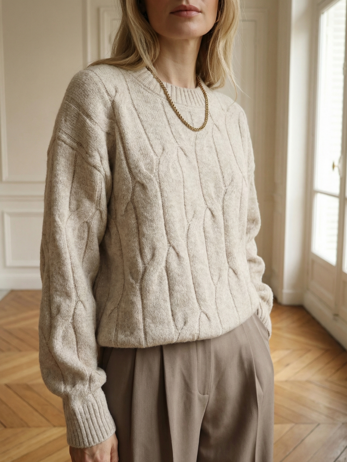 Gemütlicher Zopfstrickpullover